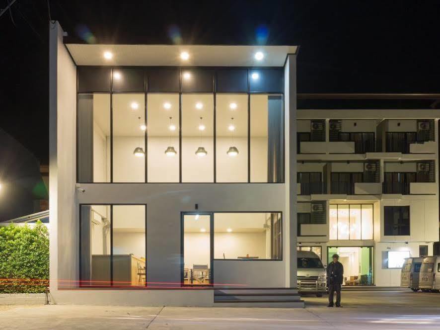 M2 Hotel Phayao Bagian luar foto